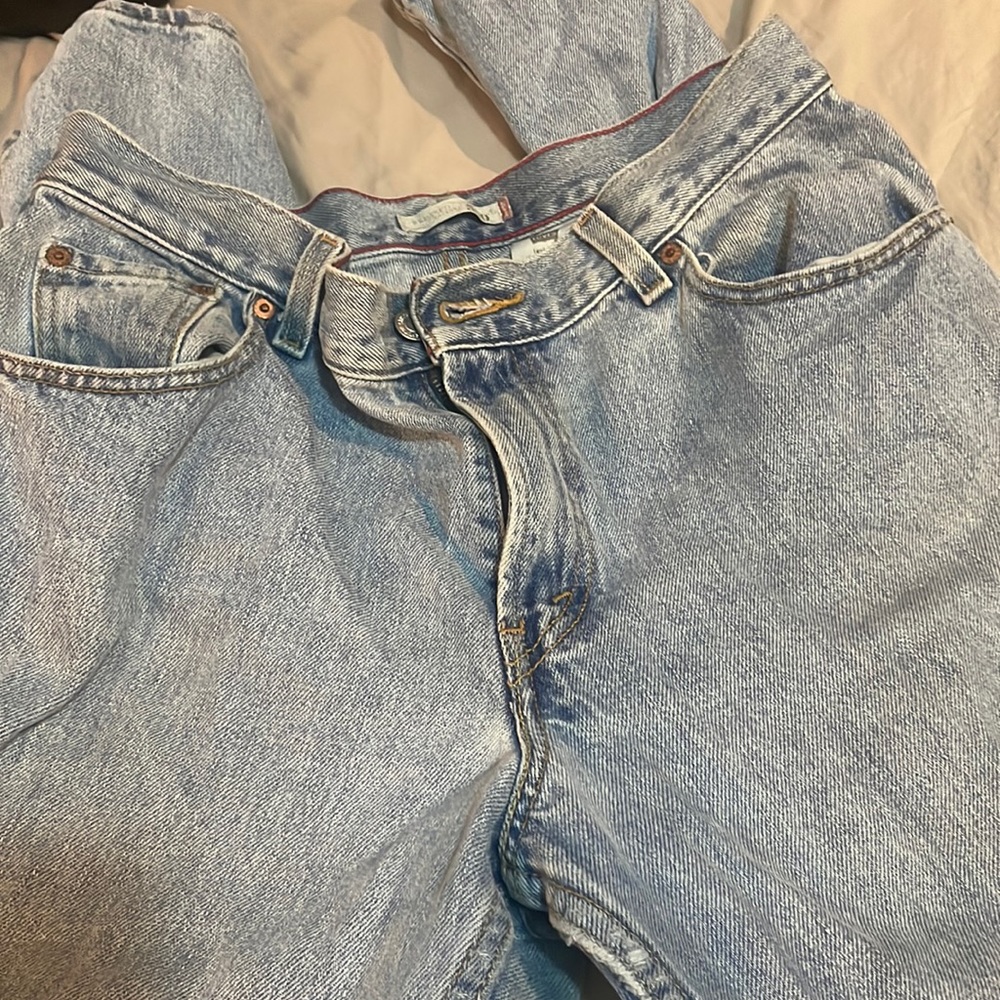 Vintage Levi’s light denim high waisted jeans